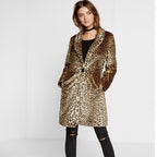 Women's Fashionable Faux Fur Coat in Vibrant Leopard Print