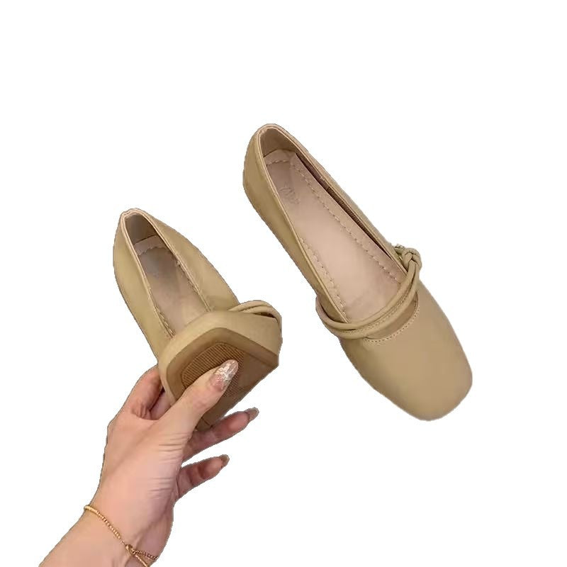 Women's Ballet Flats with Knot Detail