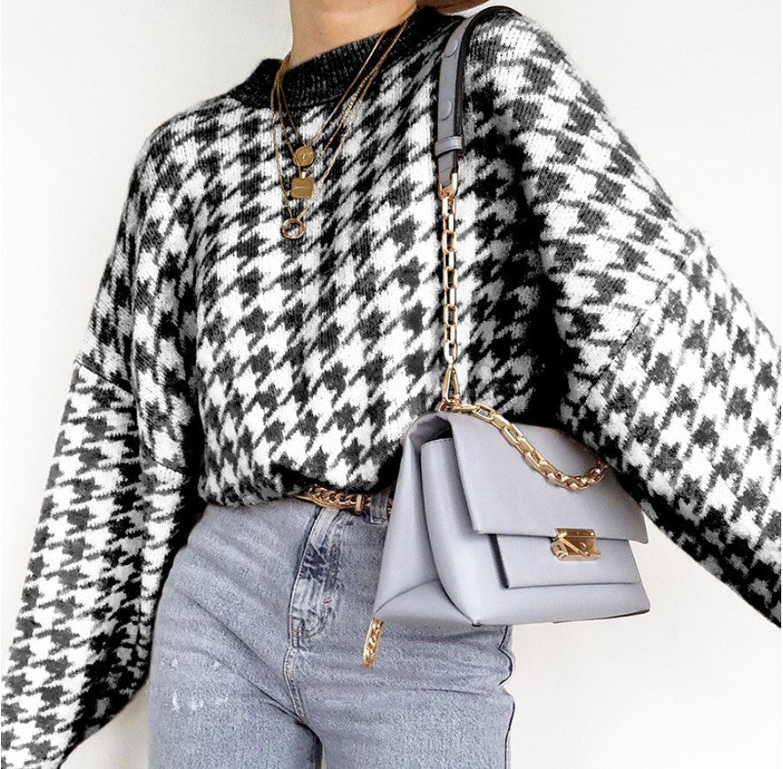 Women's Cozy Houndstooth Knit Sweater with Wide Sleeves