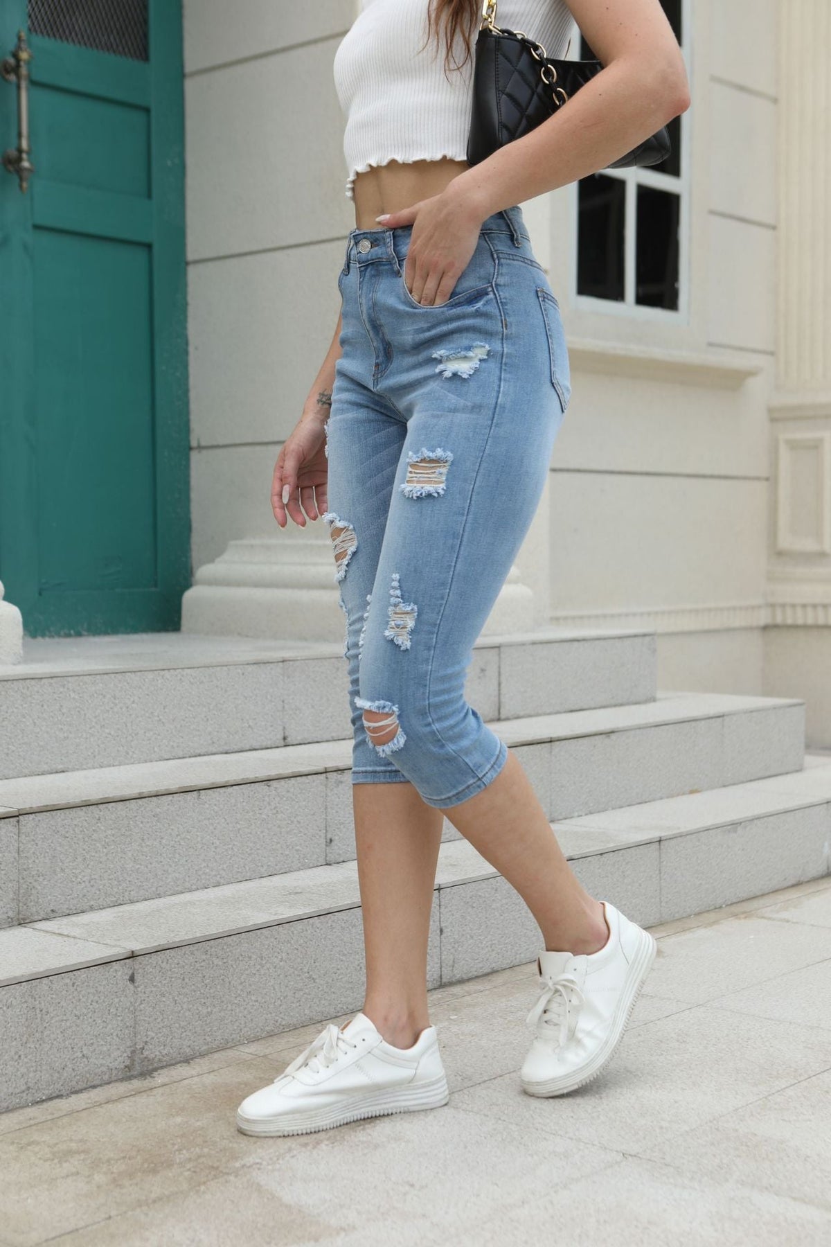Women's Distressed High-Waisted Denim Capris