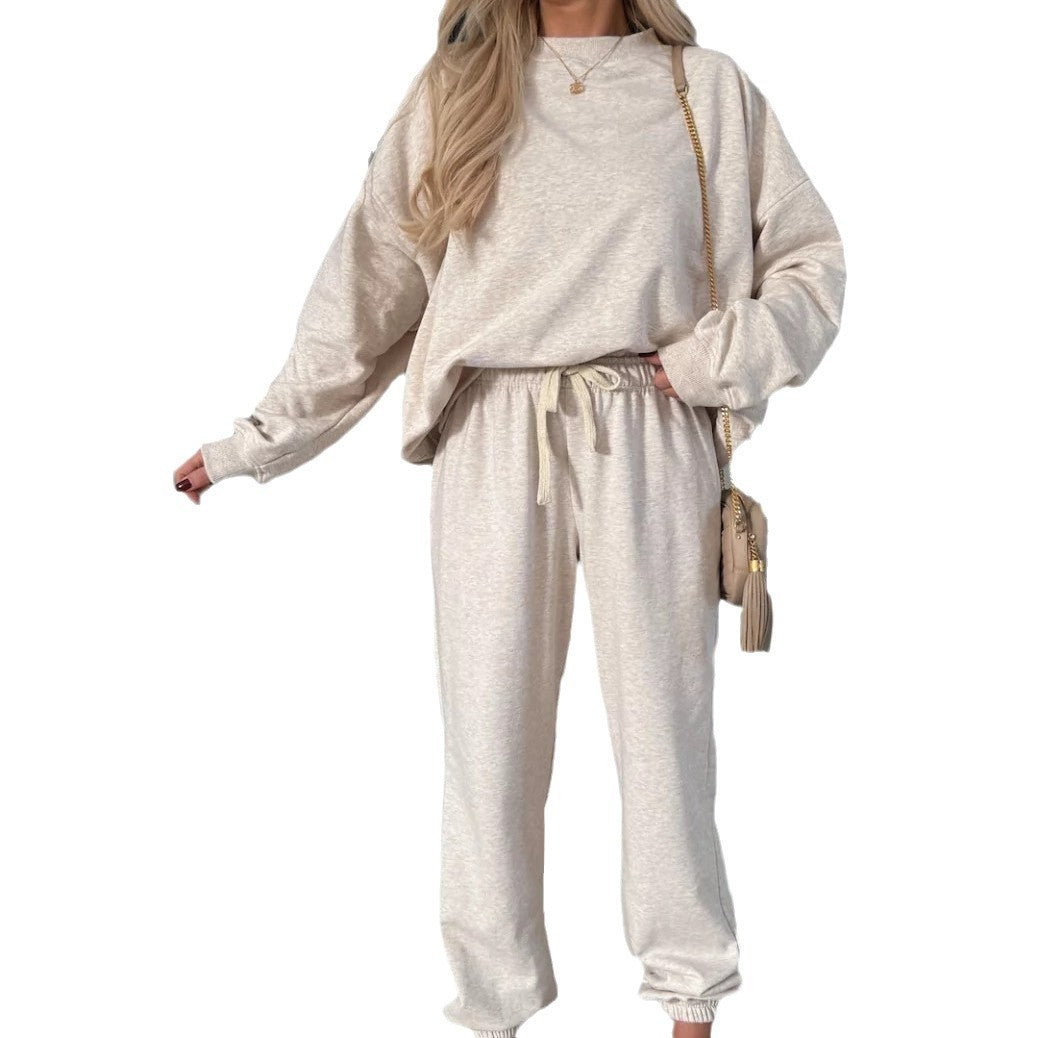 Women's Relaxed Sweatshirt and Pants Set