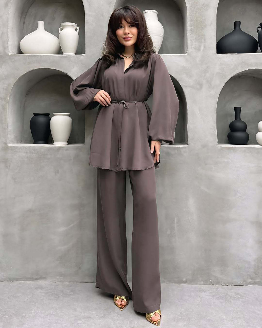 Women's Elegant Set with Long Blouse and Wide Pants