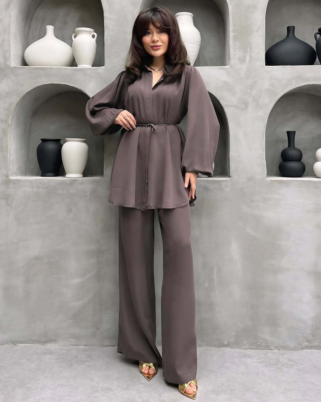 Women's Elegant Set with Long Blouse and Wide Pants
