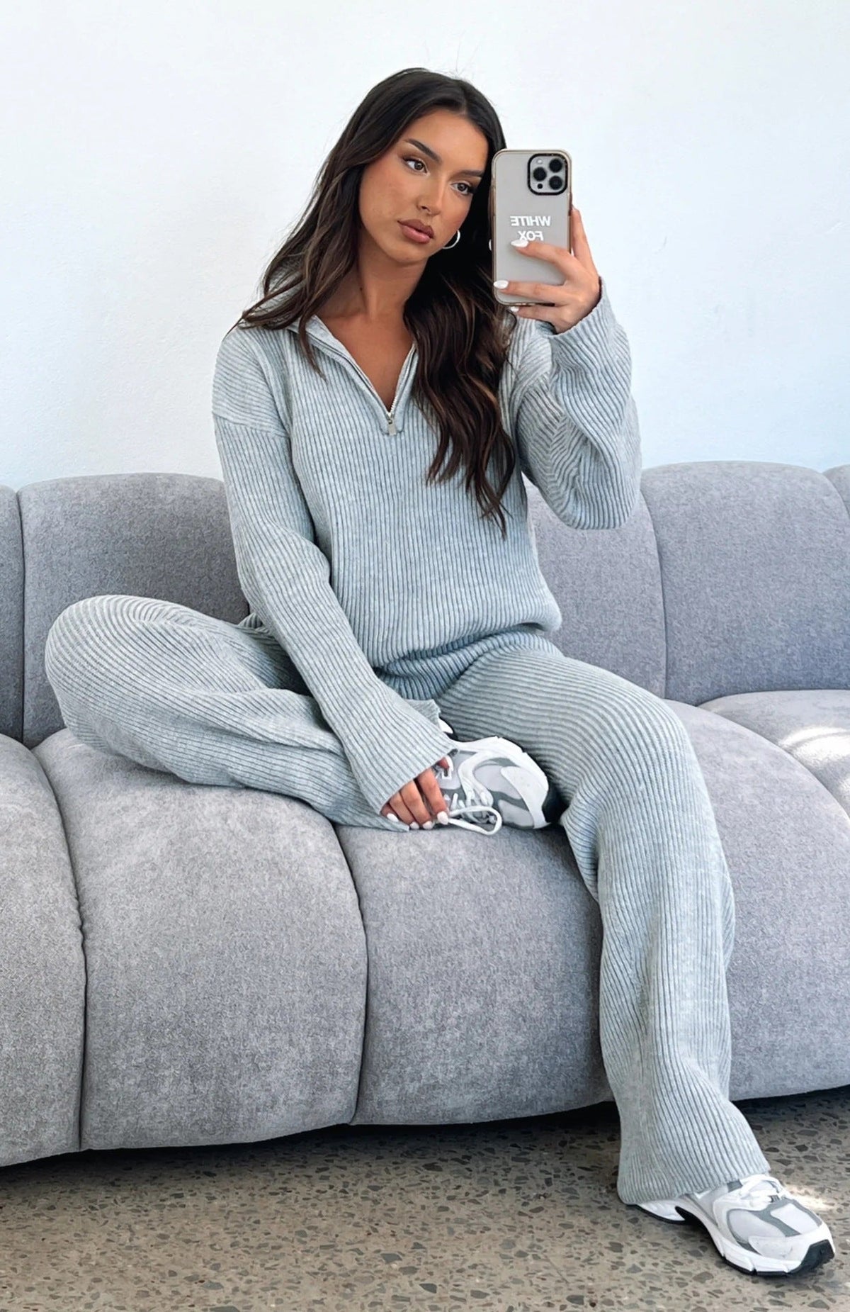 Women's Casual Knit Ensemble with High Collar and Side Zipper