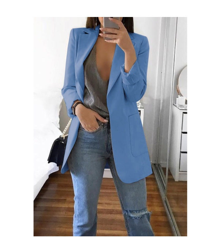 Elegant Tailored Blazer with Practical Pockets