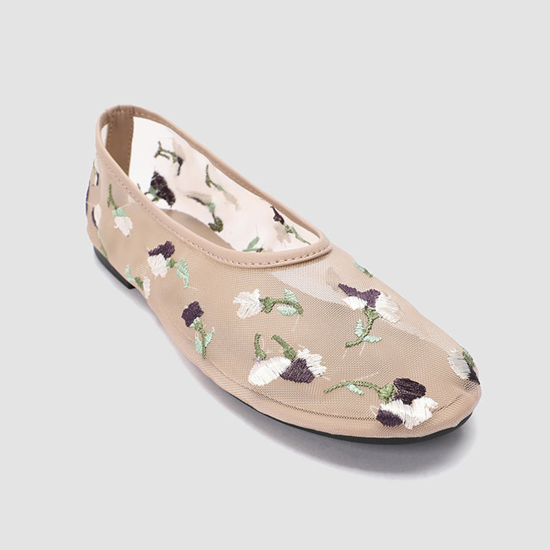 Women's Ballet Flats with Floral Embroidery and Comfortable Lining
