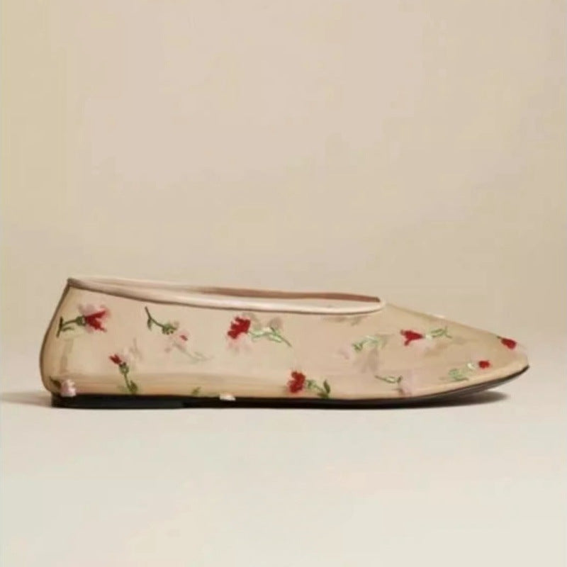 Women's Ballet Flats with Floral Embroidery and Comfortable Lining
