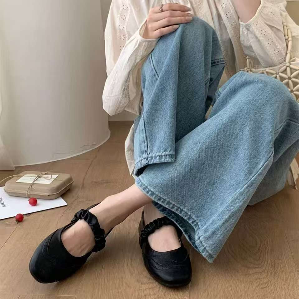 Women's Ballet Flats with Elastic Strap