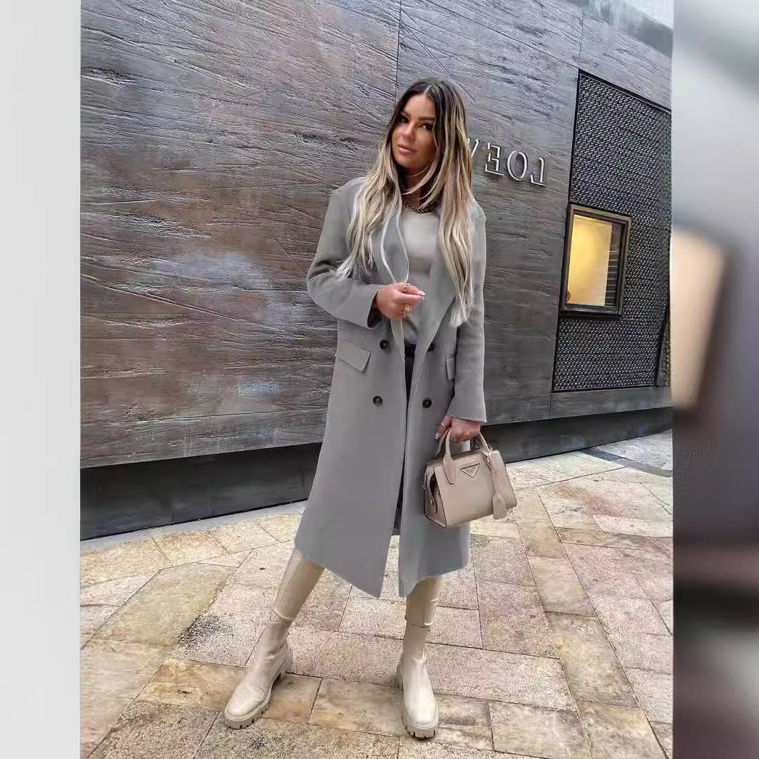Women's Elegant and Timeless Double-Breasted Wool Coat