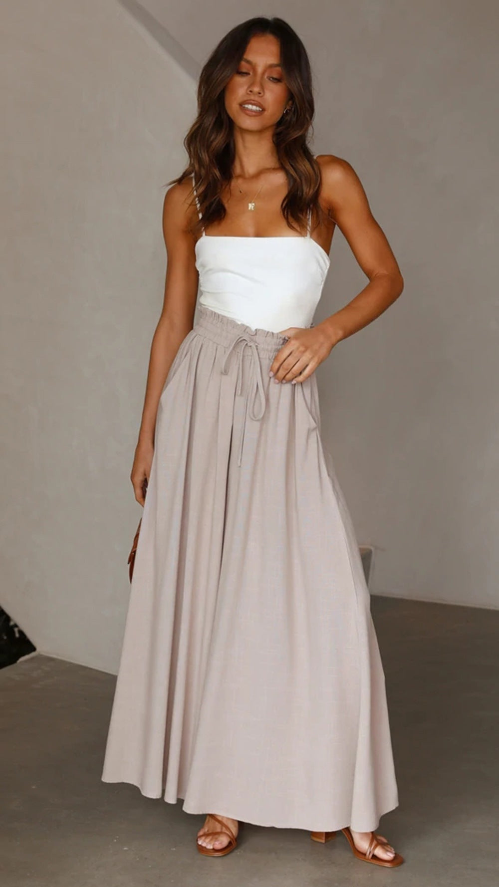 Women's Maxi Skirt with Elastic Waistband and Side Pockets