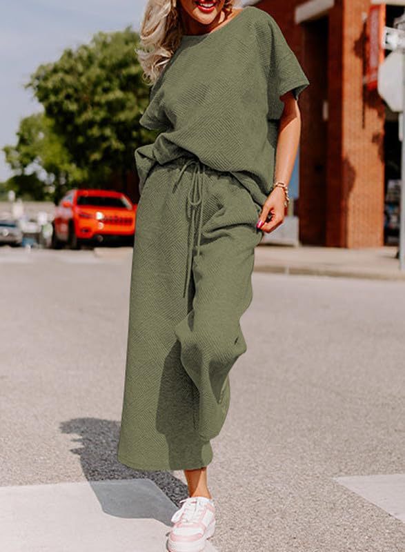 Women's Casual Jumpsuit Set in Soft Material with Elastic Waistband and Wide-Legged Pants