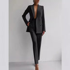 Women's Elegant Double-Breasted Blazer and Tailored Trousers