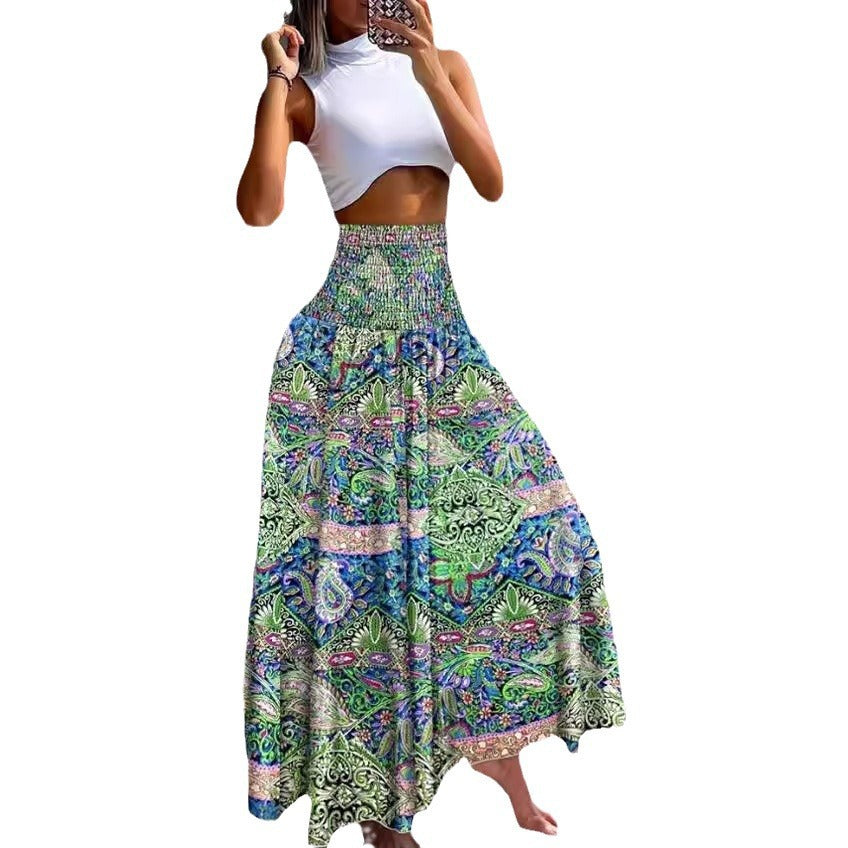 Women's Macro Skirt with Elastic Waist and Colorful Ethnic Pattern