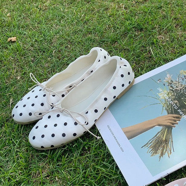 Women's Ballet Flats with Bow Detail