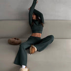 Women's Elegant and Casual Knit Ensemble with High-Cut Top and Wide Cut