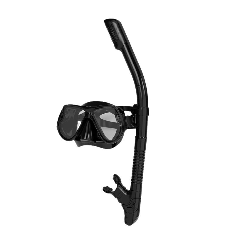 Snorkel mask with ergonomic fit and innovative breathing technology
