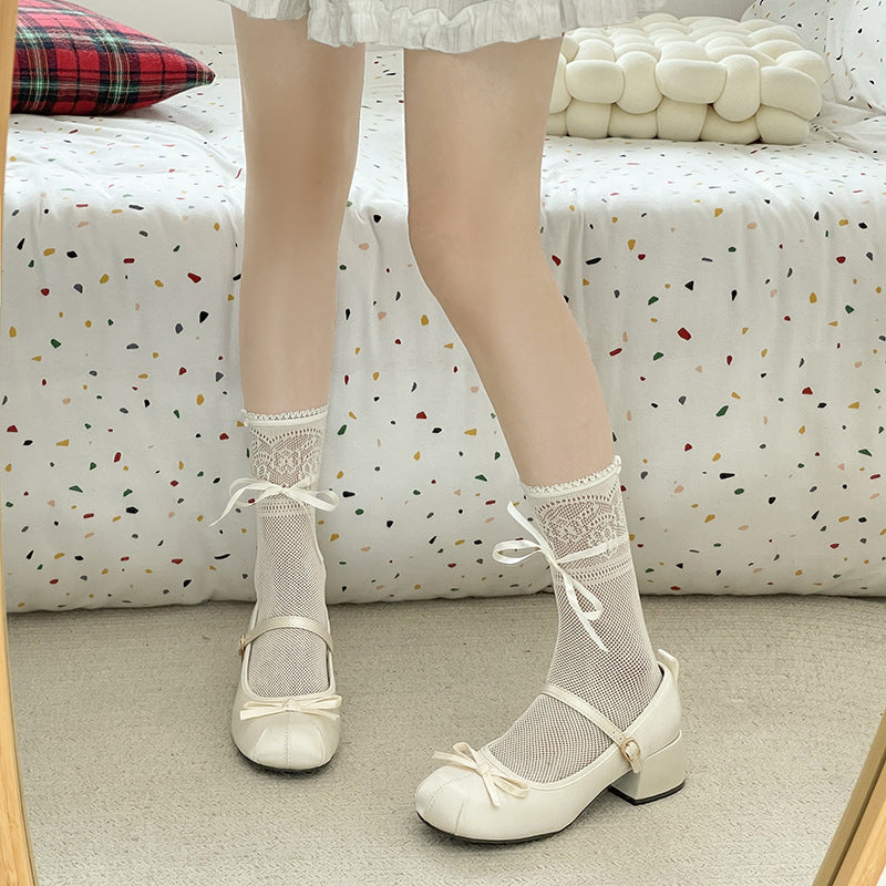 Women's Ballet Flats with Elegant Strap and Delicate Bow Accent