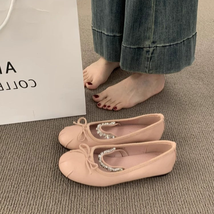 Women's Ballet Flats with Elegant Bow Accent and Quality Lining