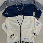 Women's Chunky Knit Cardigan with Decorative Stars and Contrast Trim