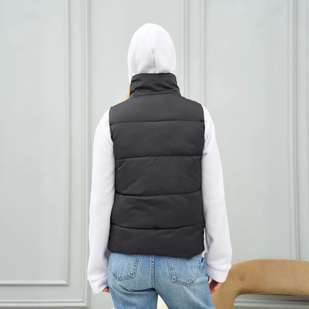 Elegant Quilted Vest with High Collar and Pockets