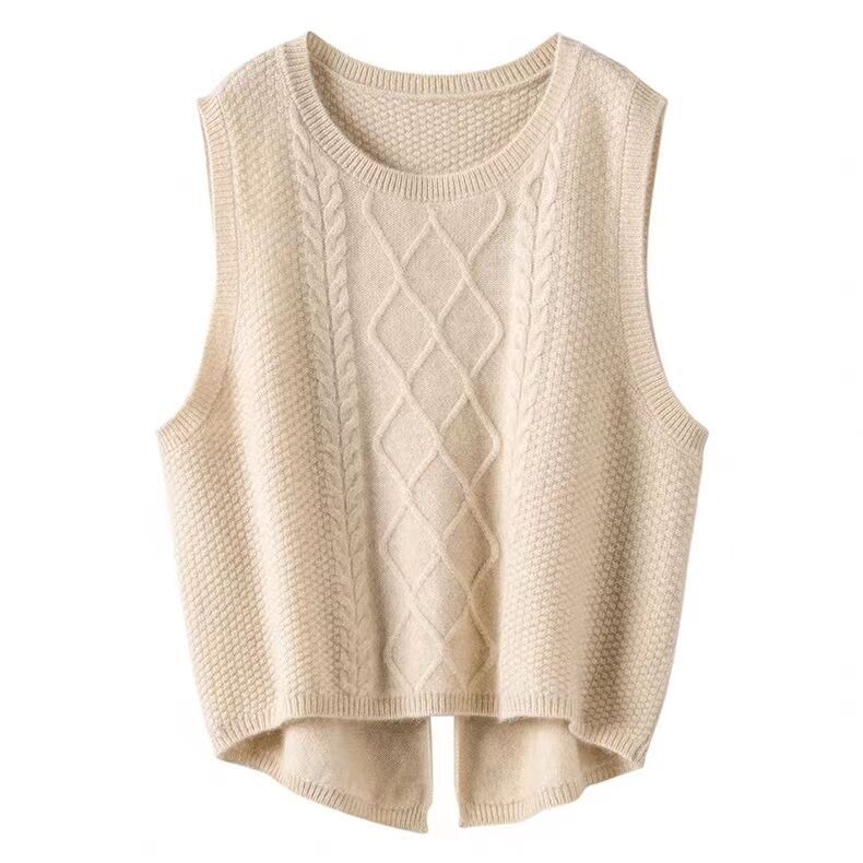 Women's Sleeveless Cable Knit Vest with Modern Details