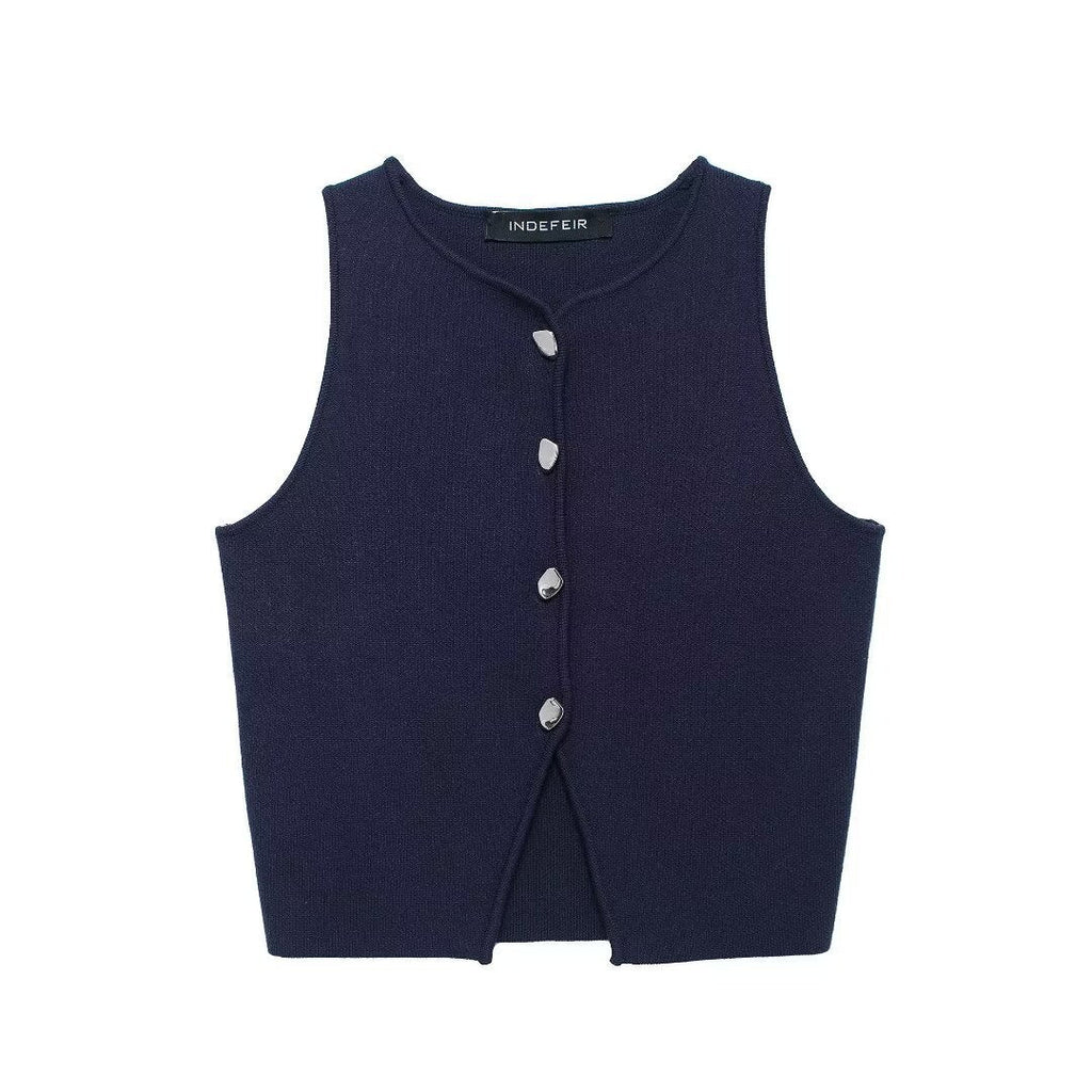 Women's Sleeveless Knit Top with Button Details