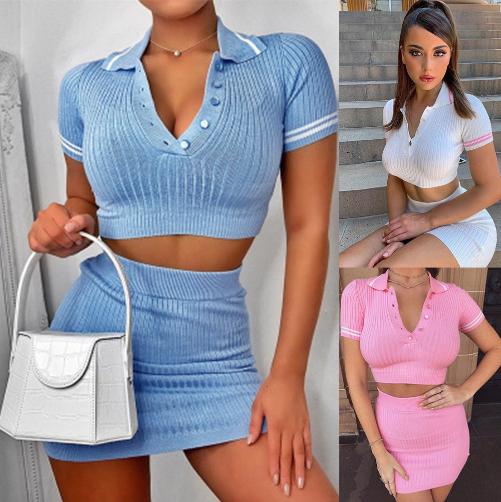 Women's Crop Top and Mini Skirt Set in Trendy Ribbed Design