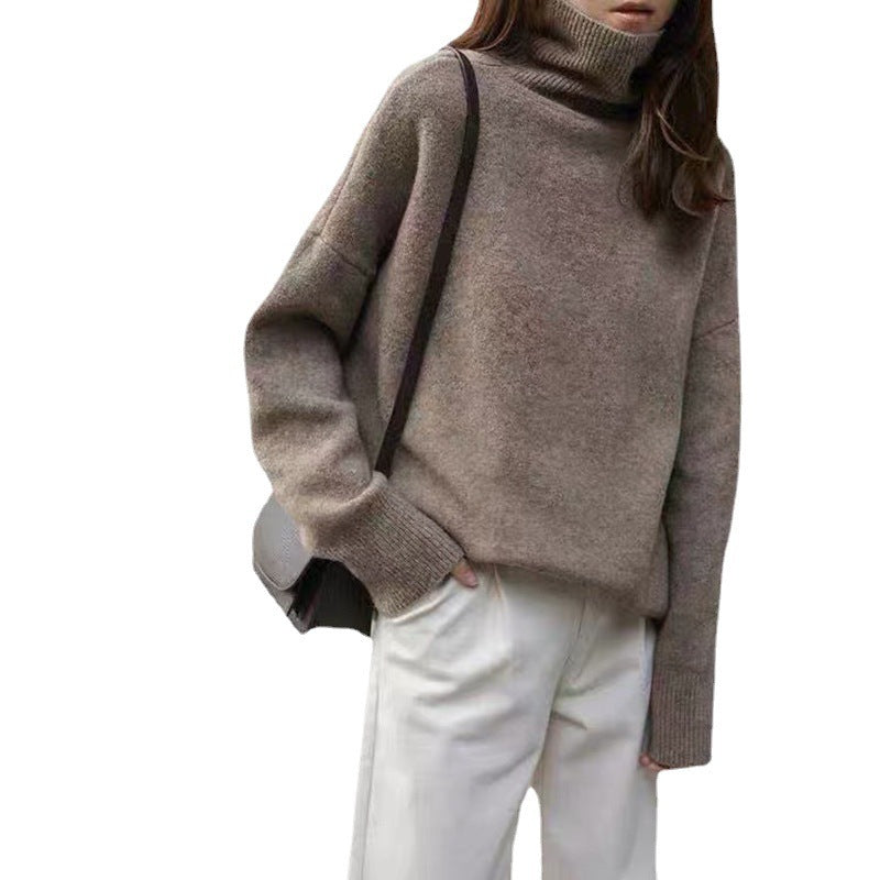 Women's Comfortable Turtleneck Sweater in Wool Blend