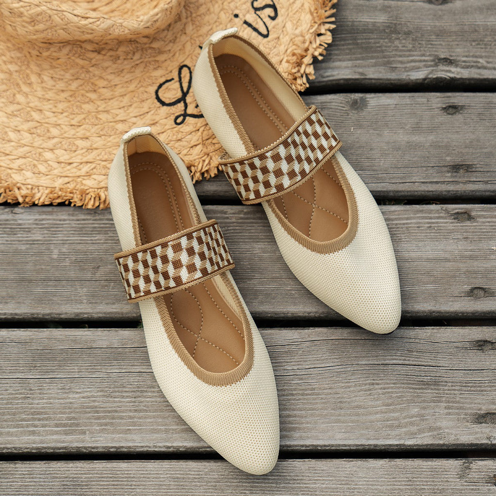 Women's Ballet Flats with Elastic Strap Design and Animal Print