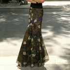 Women's Long Vintage-Style Floral Skirt with Flowing Cut