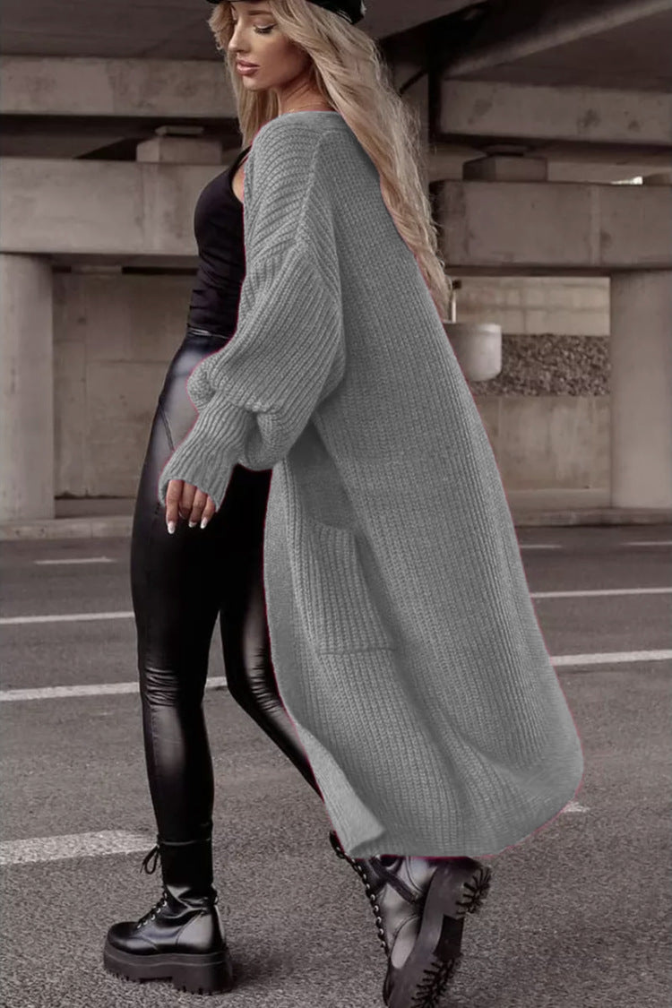 Women's Chunky Knit Cardigan with Deep Pockets and Casual Oversized Fit