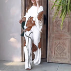 Women's Fashionable Ensemble with Floral Design and Wide Cut
