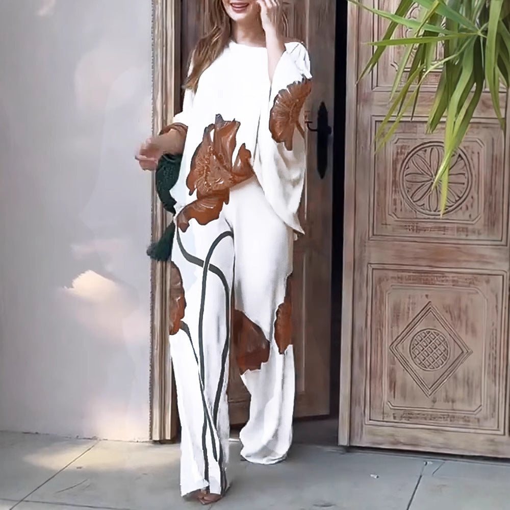 Women's Fashionable Ensemble with Floral Design and Wide Cut