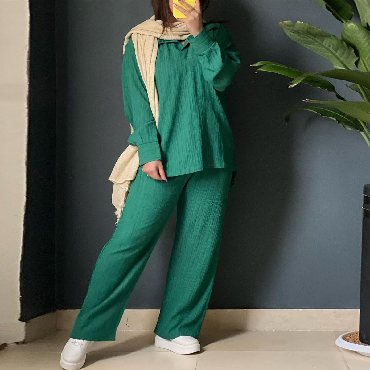Casual Women's Knit Set with Wide Cut