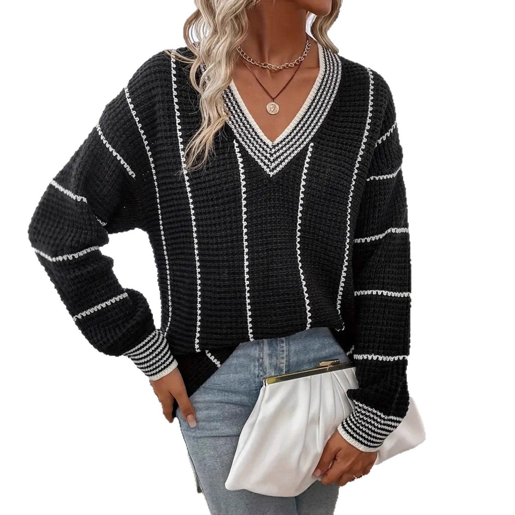 Women's Chunky Knit Sweater with V-Neck and Striped Pattern