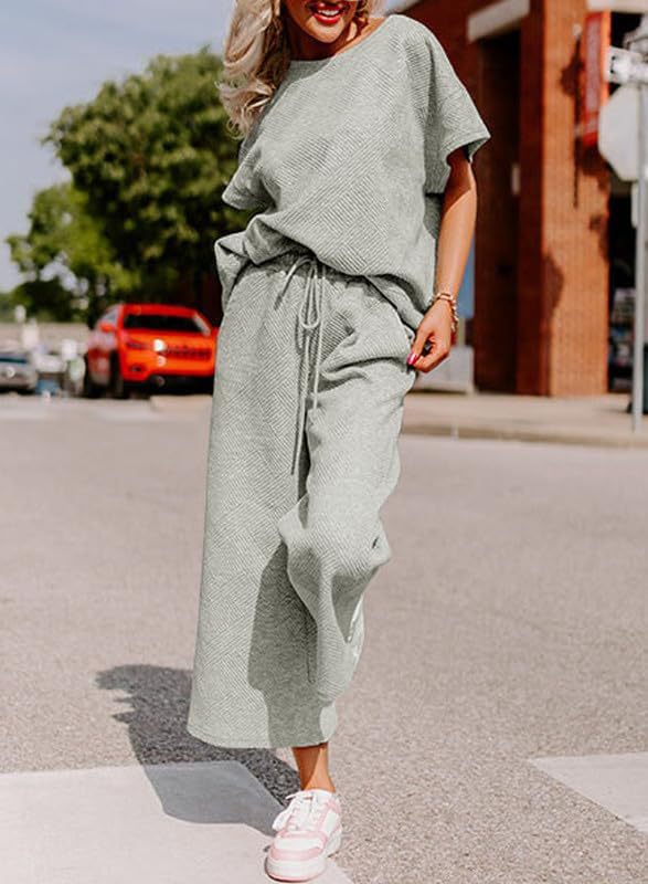 Women's Casual Jumpsuit Set in Soft Material with Elastic Waistband and Wide-Legged Pants
