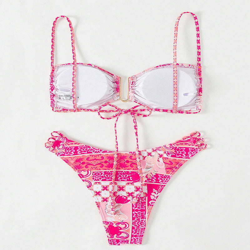 Women's Bandeau Bikini with Refined Ruffle Details and Elegant Pattern