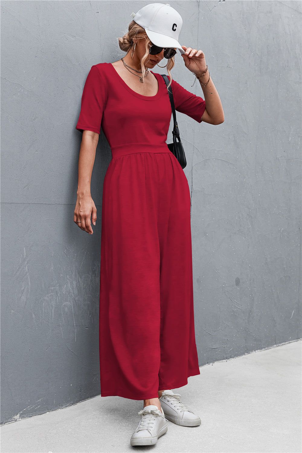 Women's Wide-Leg Jumpsuit with Elegant Round Neck