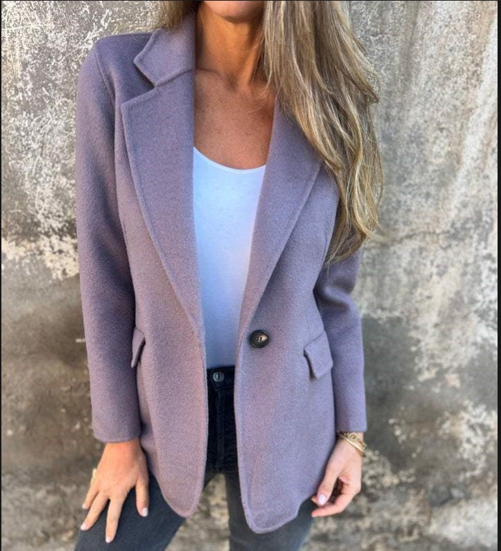 Elegant Textured Soft Blazer