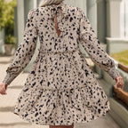 Party Dress with Voluminous Skirt and Fitted Sleeves