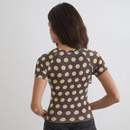 Women's Fitted Short-Sleeve Shirt with Modern Polka Dot Design