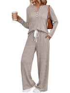 Women's Comfortable Knit Suit with Casual Cut