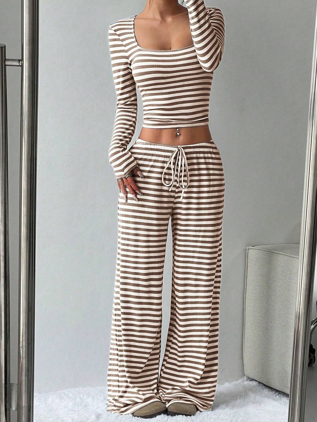 Women's Comfortable Lounge Set with Casual Cut and Wide-Leg Pants