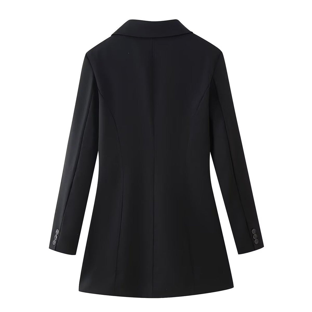 Women's Tailored Blazer with Elegant Details