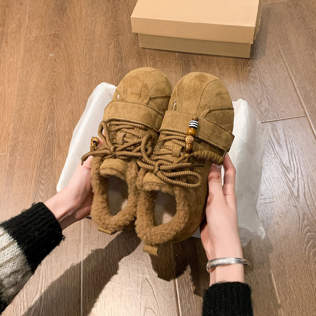 Women's Comfortable Fleece Sneakers with Plush Lining