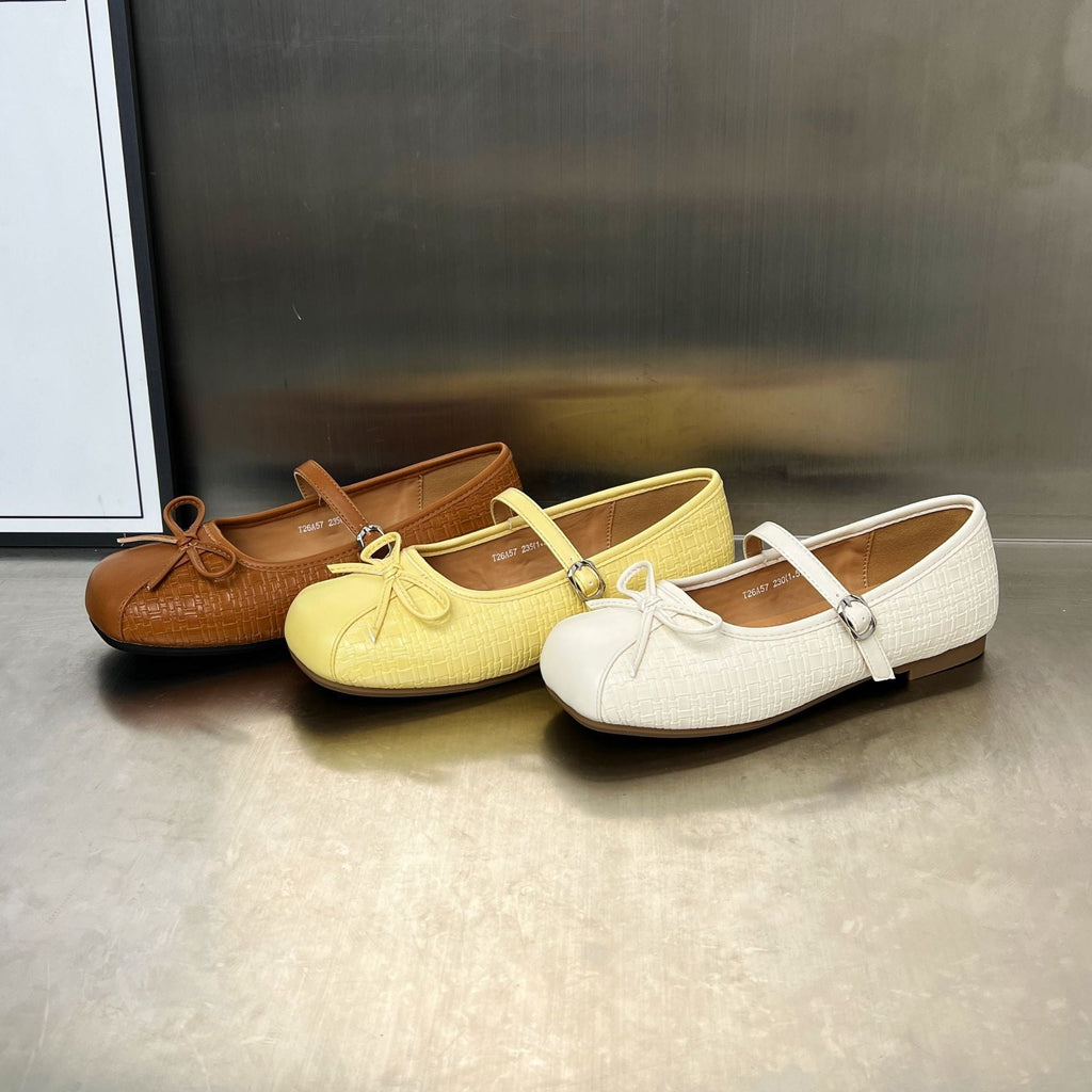 Women's Ballet Flats with Bow Detail and Strap