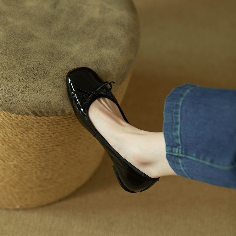 Women's Bow Detail Ballet Flats with Durable Sole