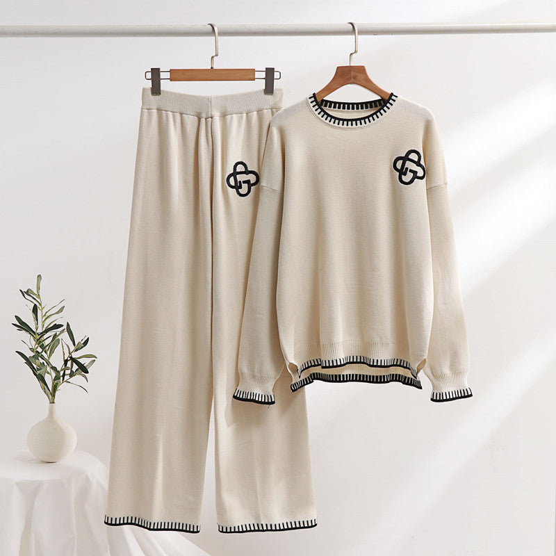 Casual Knit Loungewear Set with Contrast Details