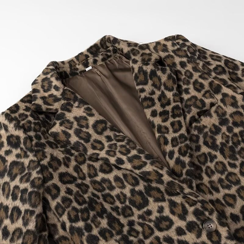 Elegant Leopard Print Blazer