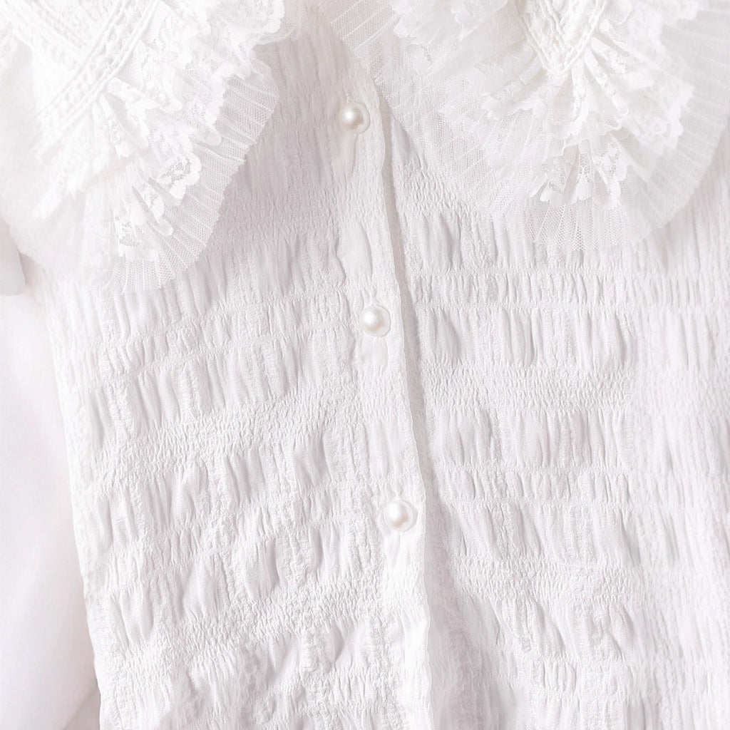 Women's Blouse with Voluminous Ruffle Collar